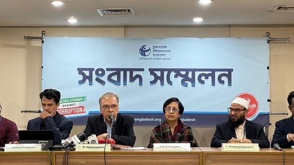 দুই ব্রিটিশ প্রার্থীর নাগরিকত্ব গোপন: টিআইবির চাঞ্চল্যকর তথ্য