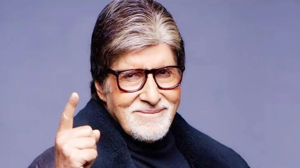 রাগে ফেটে পড়লেন অমিতাভ? এক কথায় তোলপাড় নেটদুনিয়ায়