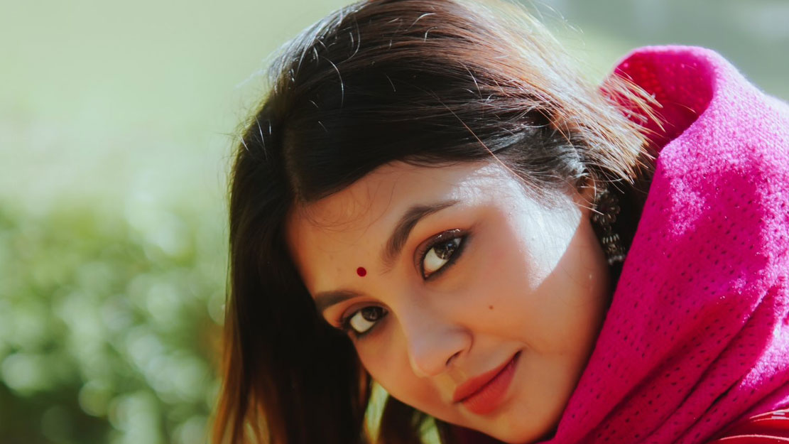 শৈশবে ক্ষুধার্ত হয়ে আজানের অপেক্ষায় কাঁদতেন তাবাসসুম ছোঁয়া