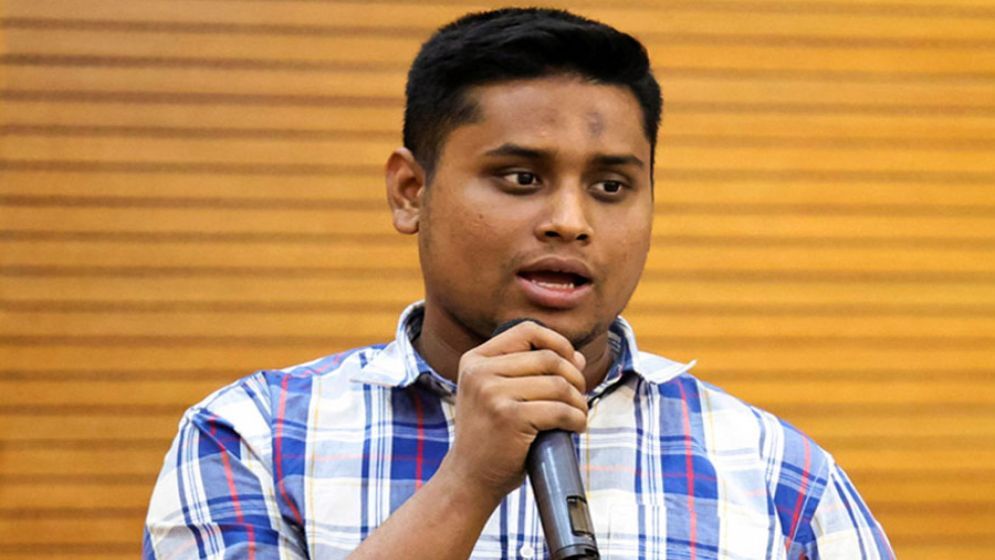 দেবিদ্বারে চাঁদাবাজদের খুঁটির সঙ্গে বাঁধার নির্দেশ এমপি হাসনাতের