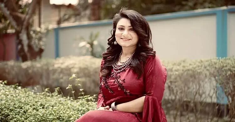 মা হলেন গায়িকা অবন্তী সিঁথি, কন্যার নাম অনুশ্রী