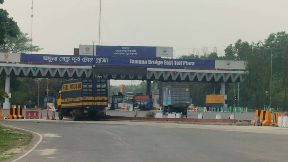 ঈদের ছুটিতে যমুনা সেতুতে ৮ দিনে ২ লাখ গাড়ি, টোল আদায় ১৮ কোটি