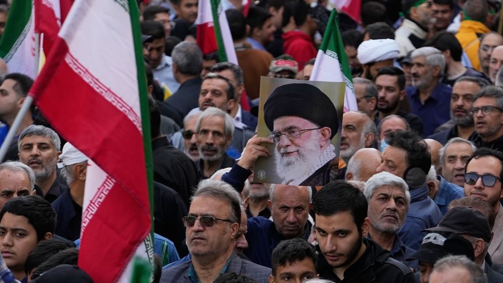 খামেনির মৃত্যুর পর ইরানকে ভাঙার অভিযোগ ইসরায়েলের বিরুদ্ধে