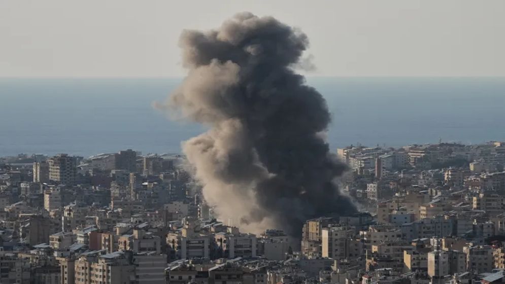 হিজবুল্লাহর পাল্টা জবাবে বৈরুতে ইসরাইলের ব্যাপক হামলা, নিহত ৫২