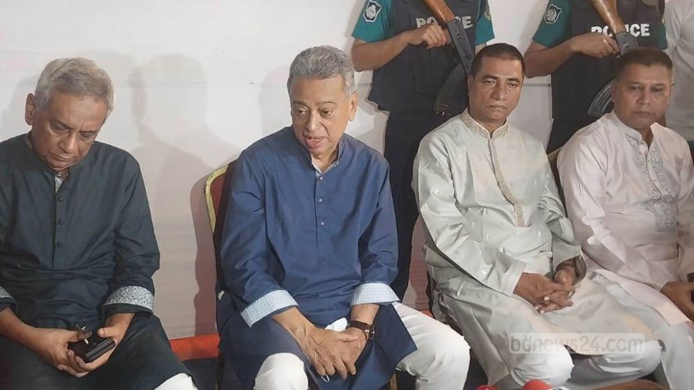 মধ্যপ্রাচ্যে যুদ্ধ দীর্ঘমেয়াদী হলে অর্থনীতিতে বাড়বে চাপ: অর্থমন্ত্রী