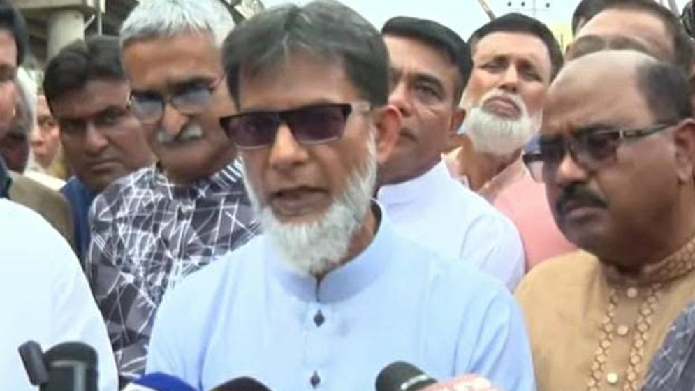 ট্রেন-বাস সংঘর্ষ: গেটম্যানদের বরখাস্ত, অটোমেটিক সিস্টেম আসছে