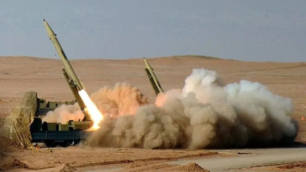 মধ্যপ্রাচ্যে আবারও বড় হামলা, ইসরায়েল-মার্কিন ঘাঁটিতে ইরানের ক্ষেপণাস্ত্র