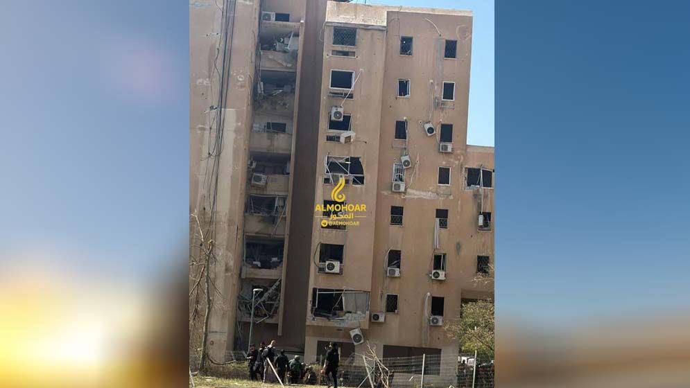 ইরানের ক্ষেপণাস্ত্র হামলায় ইসরায়েলের মাইক্রোসফট কার্যালয়ে আগুন