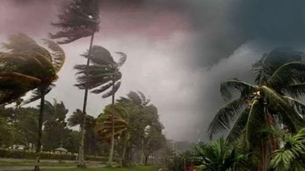 ঢাকায় আজ দুপুরের মধ্যে ঝড়-বৃষ্টির সম্ভাবনা, বাতাসের গতিবেগ ঘণ্টায় ৬০ কিমি