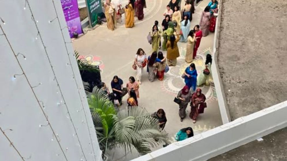 ক্লাস ওয়ানে ভর্তি পরীক্ষা: বাচ্চাদের ওপর চাপ নিয়ে প্রশ্ন শামারুহ মির্জার