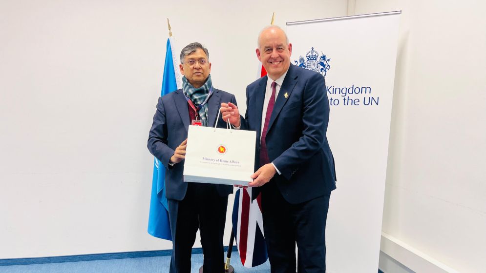 পুলিশ সংস্কার ও রোহিঙ্গা প্রত্যাবাসনে যুক্তরাজ্যের সহযোগিতা চায় ঢাকা