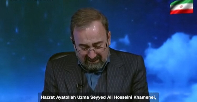 লাইভে সংবাদ পড়তে গিয়ে খামেনির মৃত্যুতে কাঁদলেন ইরানি উপস্থাপক