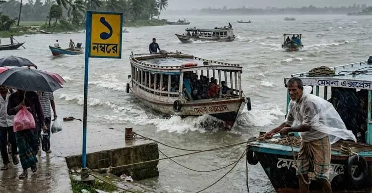 দেশের ১৬ অঞ্চলে ঝোড়ো হাওয়ার সম্ভাবনা, নদীবন্দরে ১ নম্বর সংকেত