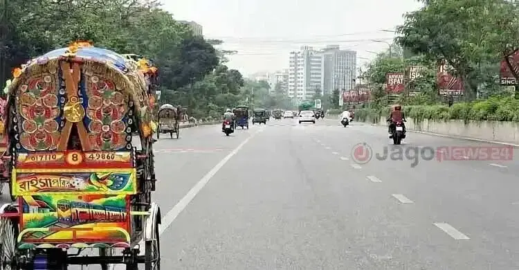 দূষিত বাতাসের শহরে শীর্ষে কামপালা, তালিকায় ঢাকা ১৯
