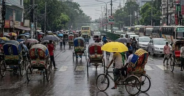 ঢাকায় দুপুরের আগেই বজ্রসহ বৃষ্টির সম্ভাবনা, আকাশ থাকবে মেঘাচ্ছন্ন