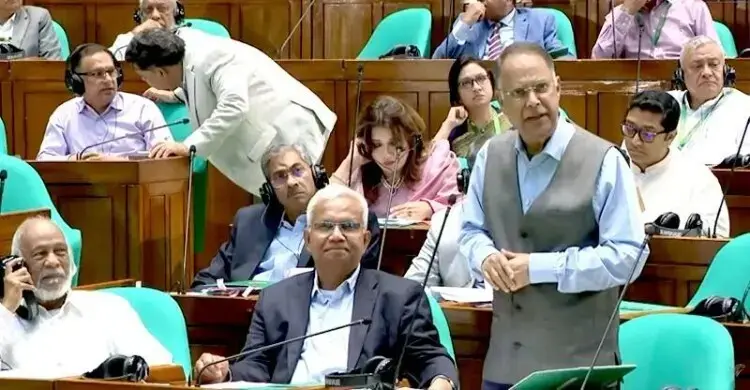 সবুজ অর্থনীতিতে বাংলাদেশ: ২০৪০ সালে ৩০ শতাংশ নবায়নযোগ্য বিদ্যুতের লক্ষ্য