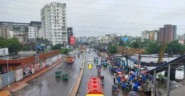 ১৩ অঞ্চলে ঝড়ো হাওয়া ও বৃষ্টির পূর্বাভাস, দমকা বাতাসের আশঙ্কা