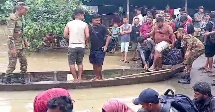 ভূমিধস ঝুঁকিতে ২২১ পরিবারকে নিরাপদে সরিয়েছে সেনাবাহিনী