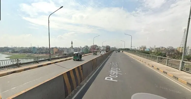 পোস্তগোলায় ট্রাকের ধাক্কায় প্রাণ হারালেন হুমায়ুন, আহত বন্ধু