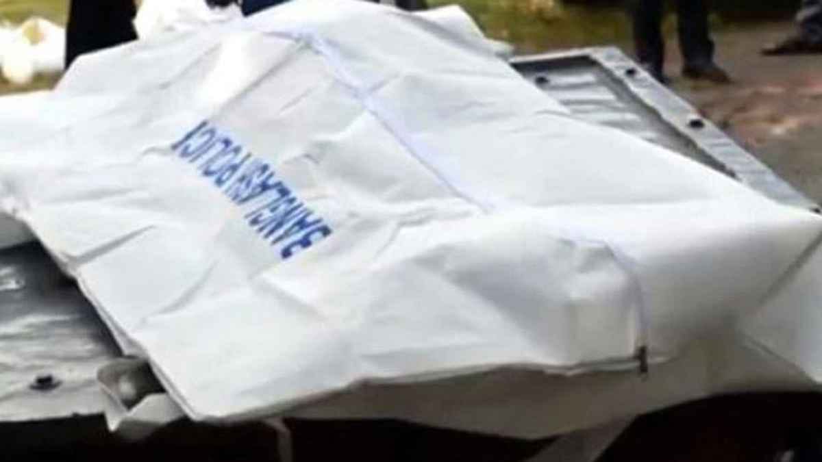 রাঙ্গাবালীতে নদীর তীরে ভেসে এলো অর্ধগলিত অজ্ঞাত ব্যক্তির মরদেহ