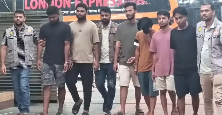 অনলাইন জুয়ার আখড়ায় হাজার কোটি লেনদেন, ৬৬০০ সিমসহ গ্রেফতার ৬