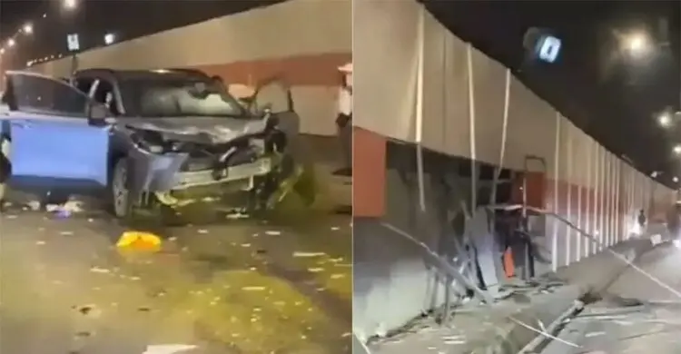 কর্ণফুলী টানেলে প্রাইভেটকারের ধাক্কা, ক্ষতিগ্রস্ত হলো ডেকোরেশন
