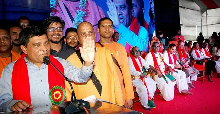 সম্প্রীতির মেলায় চট্টগ্রামে উল্টো রথযাত্রা: ধর্মীয় সৌহার্দ্যের বার্তা