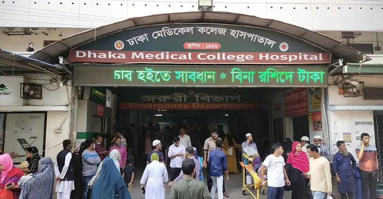 পারিবারিক কলহের জেরে মুগদায় স্কুলছাত্রীর বিষপানে আত্মহত্যা