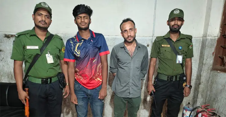 ঢাকা মেডিকেলে রোগী ভাগিয়ে নিয়ে যাওয়ার চেষ্টা, আটক ২ দালাল