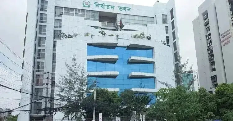 নির্বাচন কমিশনে বদল: জনসংযোগ পরিচালক মল্লিককে সরিয়ে মমিন সরকার