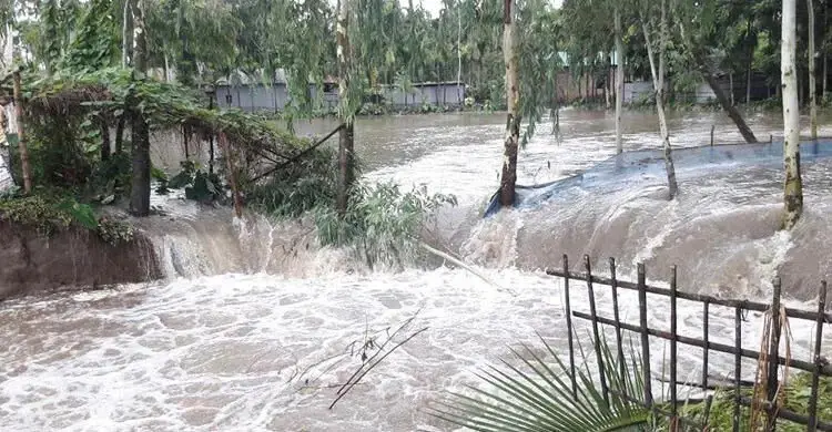 জুলাই-আগস্টে ব্রহ্মপুত্র-মেঘনায় বন্যার আশঙ্কা, সতর্ক বন্যা পূর্বাভাস কেন্দ্র