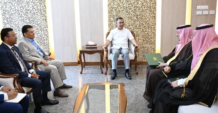 সৌদি রাষ্ট্রদূতের সাথে প্রধানমন্ত্রীর সাক্ষাৎ, তুলে দেওয়া হলো যুবরাজের চিঠি