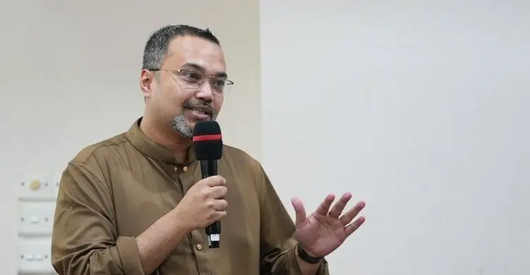 শিক্ষার্থীদের স্বার্থেই বৃষ্টিতেও এইচএসসি পরীক্ষা চলছে: মাহদী আমিন