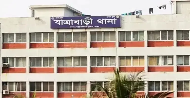 আইনশৃঙ্খলা রক্ষায় যাত্রাবাড়ীতে পুলিশের অভিযান, আটক ২৭ জন