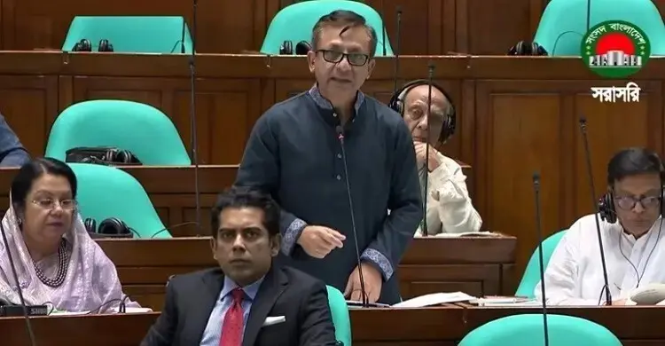 নিত্যপণ্যের বাজার স্থিতিশীল রাখতে আমদানি সহজ ও শুল্ক কমাচ্ছে সরকার