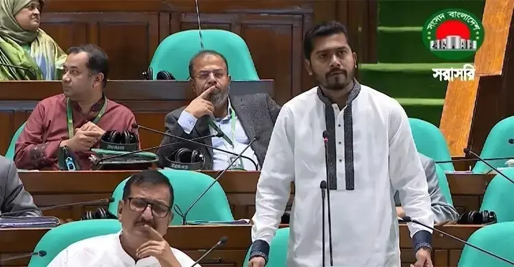 জুলাই গণহত্যায় জড়িত আ.লীগের বিচার ও সম্পত্তি বাজেয়াপ্তের দাবি নুরের