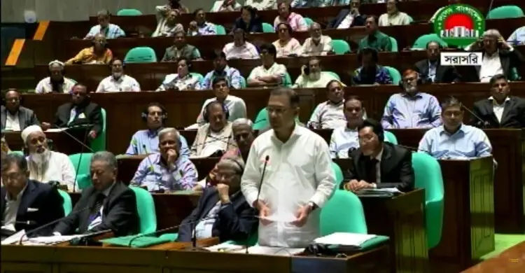 বিশেষ দেশকে সুবিধা দিতে স্বৈরাচাররা শিক্ষা-স্বাস্থ্য ধ্বংস করেছে: প্রধানমন্ত্রী