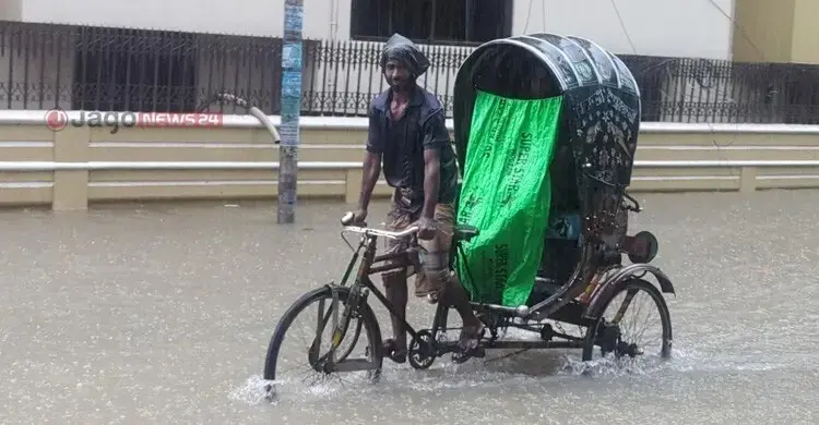 মৌসুমি বাতাসের প্রভাবে আগামী পাঁচ দিন দেশজুড়ে বৃষ্টির প্রকোপ অব্যাহত থাকবে