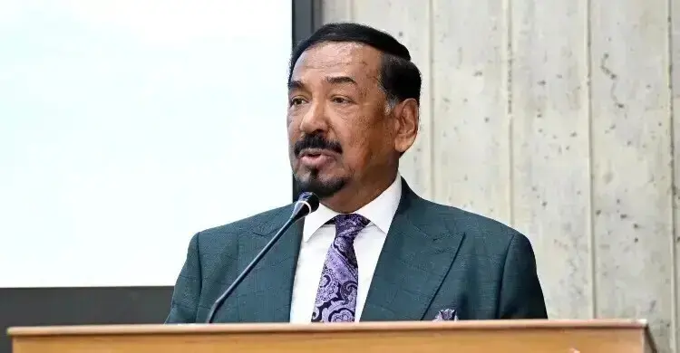 রাষ্ট্রপতির পদত্যাগের পর দায়িত্ব নিলেন স্পিকার হাফিজ উদ্দিন