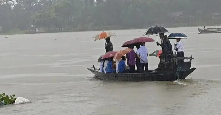 উত্তর-পূর্বাঞ্চলের ৯ জেলায় বন্যার আশঙ্কা, বাড়ছে নদীর পানি