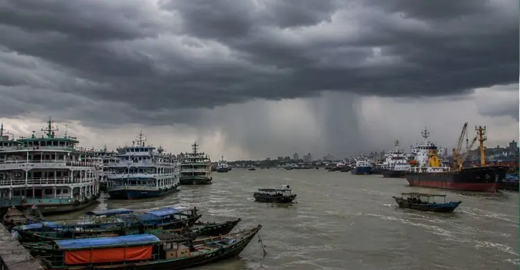 দেশের ১৮ অঞ্চলে ঝোড়ো হাওয়ার সতর্কতা, জারি হলো ১ নম্বর সংকেত