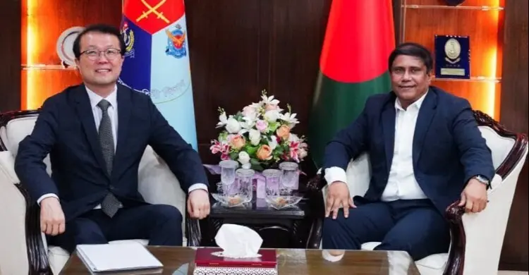সামরিক সহযোগিতা জোরদারে দক্ষিণ কোরিয়ার রাষ্ট্রদূতের সঙ্গে বৈঠক