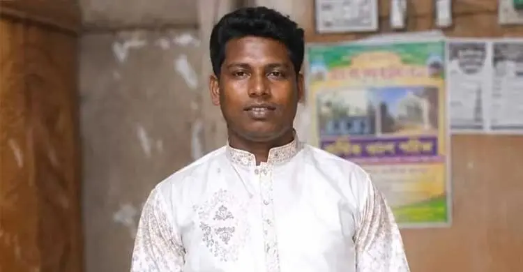 সন্ত্রাসী ডেভিড ইমনের সহযোগী গ্রেফতার, ফটিকছড়িতে গুলি বিনিময়