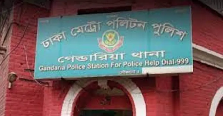 স্ত্রীর সঙ্গে অভিমানে সিলিং ফ্যানে ঝুলে যুবকের আত্মহত্যা