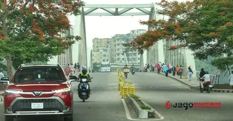 টানা চার দিন সহনীয় ঢাকার বাতাস, দূষণের শীর্ষে লাহোর