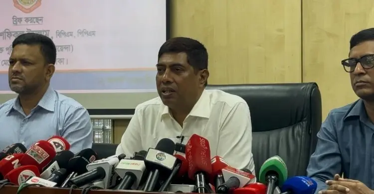 উত্তরায় সাড়ে এক কোটি টাকা ছিনতাই: অপরাধী গ্রেফতারে ডিবির আশ্বাস