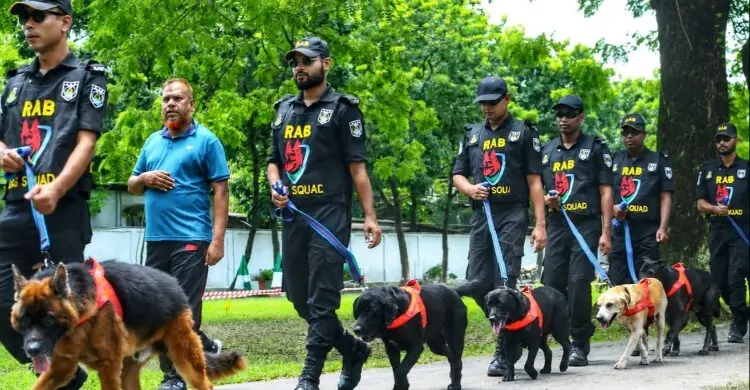 অপারেশন থেকে অবসর, র‍্যাবের ৮ কুকুর নিলামে বিক্রি