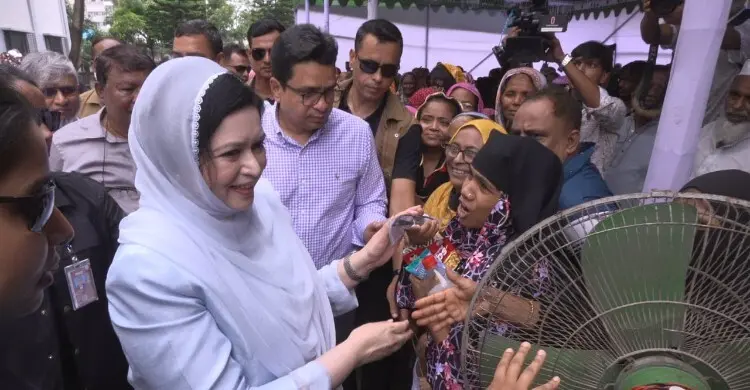 রাজধানীর বস্তিতে বিনামূল্যে চক্ষু সেবা দিল জিয়াউর রহমান ফাউন্ডেশন