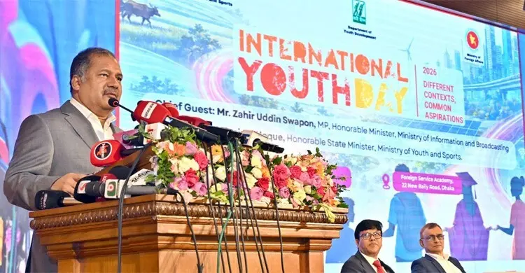 এআইযুগের চ্যালেঞ্জ মোকাবিলায় তরুণদের নতুন দক্ষতায় গড়ার তাগিদ