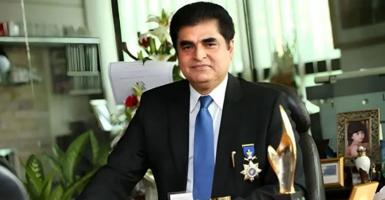 প্রিমিয়ার ব্যাংকের সাবেক চেয়ারম্যানের অফিস সিলগালা দুদকের, জব্দ নগদ ও দলিল